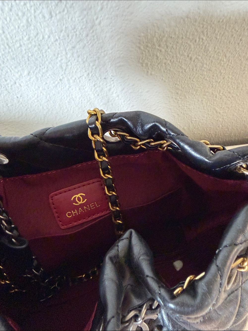 Leather drawstring bag - Picture 2 of 2